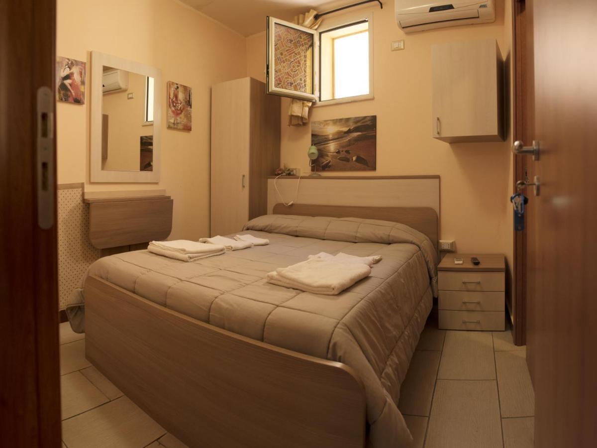 Golden Dreams B&B Reggio Calabria Exterior photo